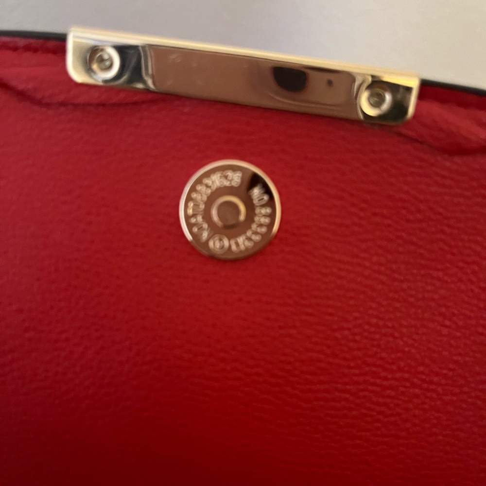 Red backpack purse - Picture 7 of 8